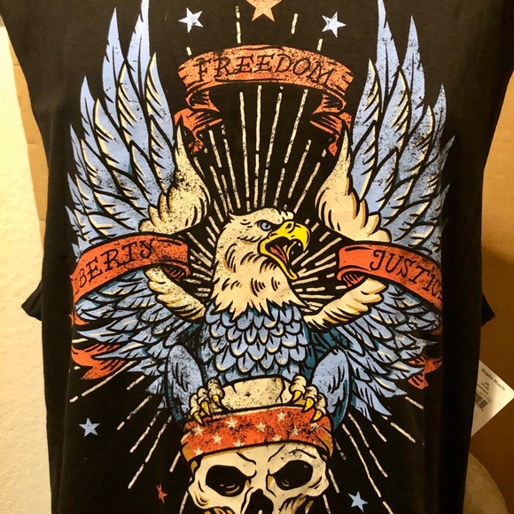 Muscle Shirt - Picture 4 of 4